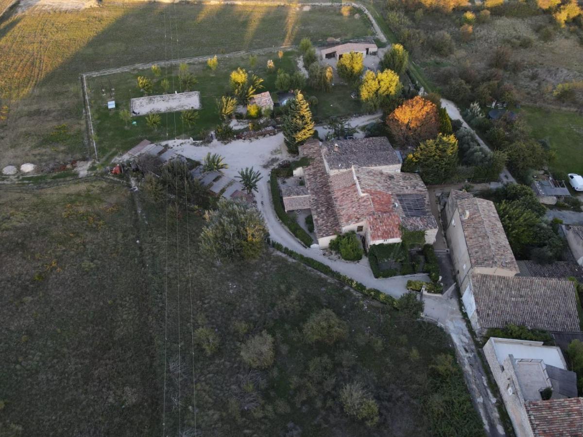 Lou Mas Li Pitchoun "La Melonniere" Apartment Gordes Bagian luar foto