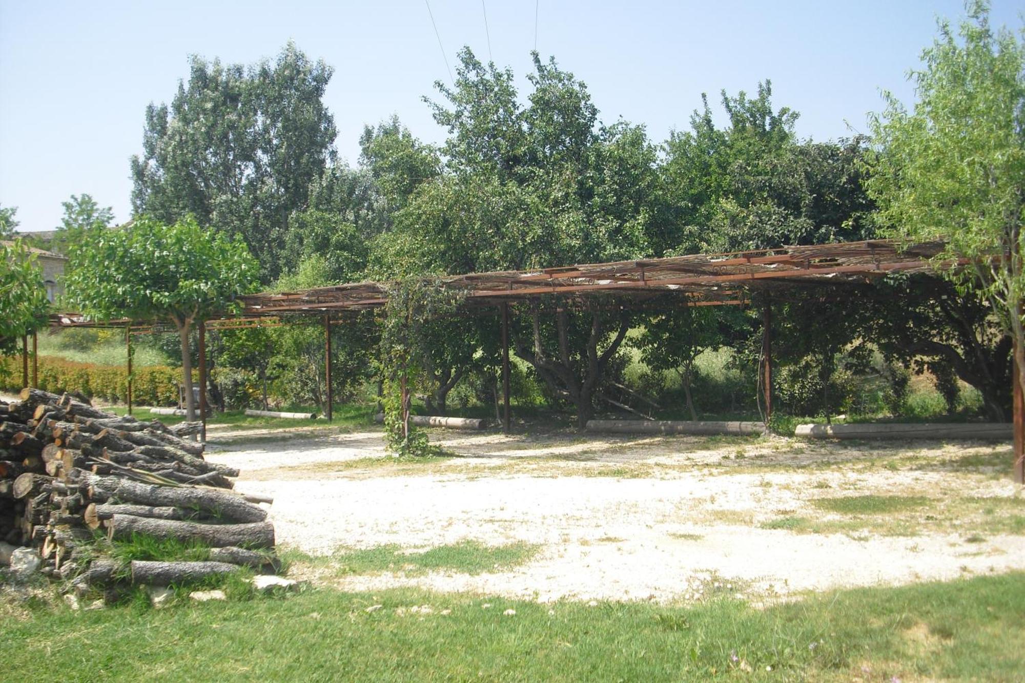 Lou Mas Li Pitchoun "La Melonniere" Apartment Gordes Bagian luar foto